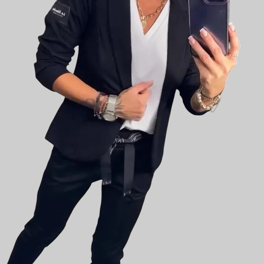 MAREN | KOHANDATUD KOMPLEKT PEHME BLEISERIGA JA LÕÕGASTE JOGGERITEGA