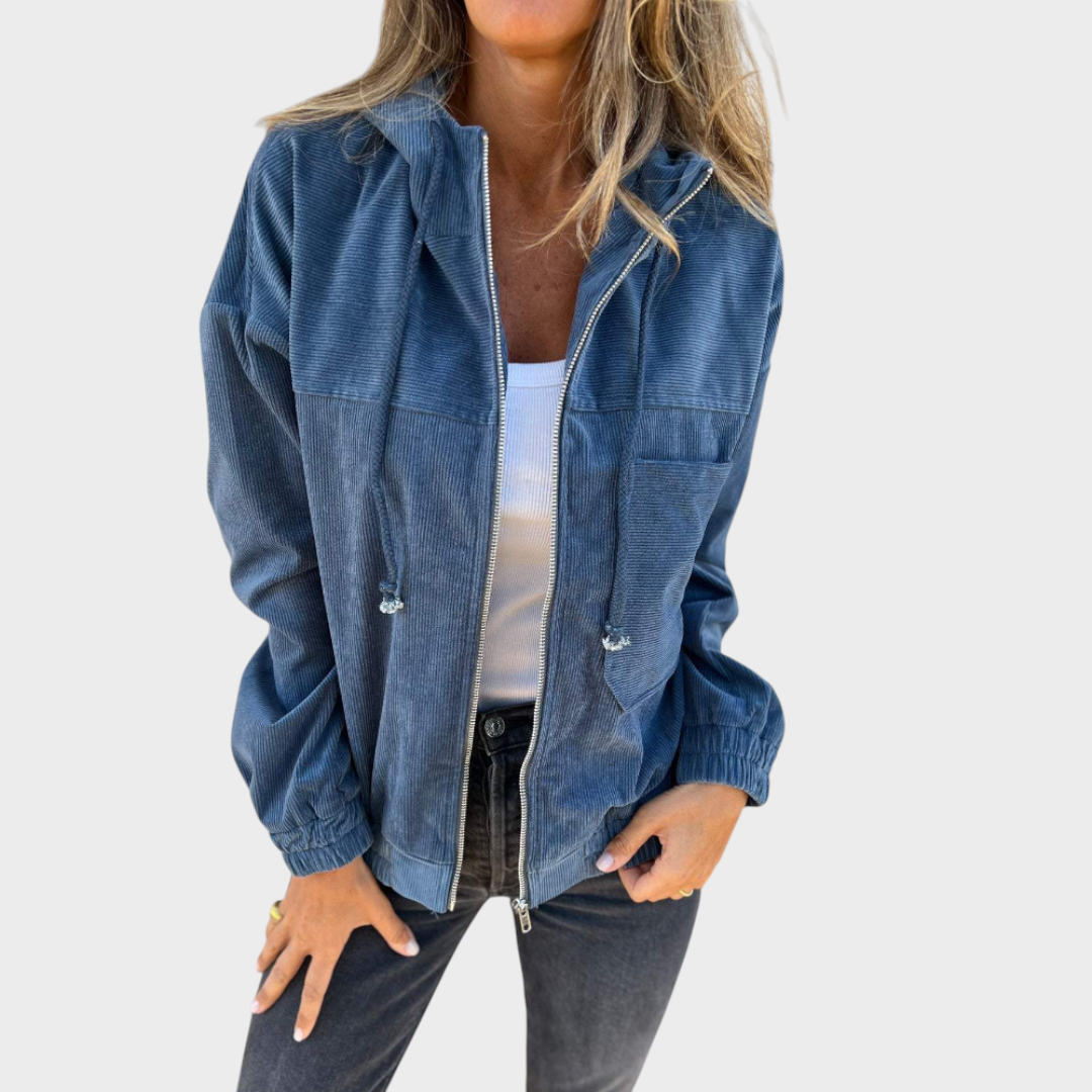 ZUZANA – SÜGAVATE KAPUUTSIDEGA JA TÕMPLIKKIDEGA JACKET