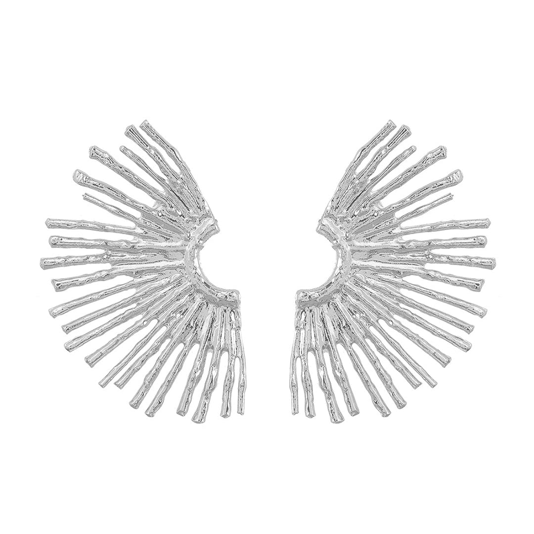 METALLKÕRVITSAD KÕVERA ÄÄRIGA