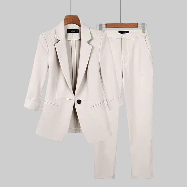 MILENA | SOFISTIKERITUD ÜHIKSUIT