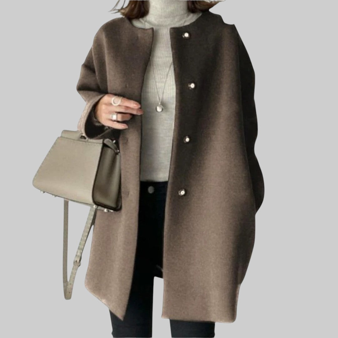 KORNÉLIA | ELEGANTNE ÜKSNE KATE