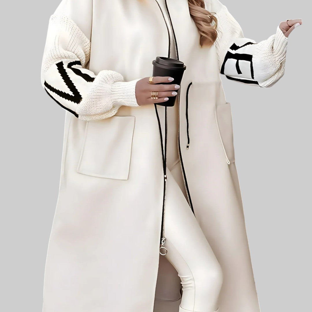 MÁRIA | NAISTE JAKK KUDUMISE KÄTEGA JA KAPUUTIGA