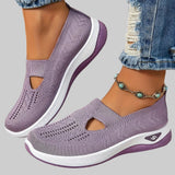 LUBA | MUGAVAD RELAXFIT JALATSID KÄIMISEKS