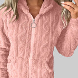 ANETA | KAPUUTIGA TÕMBEGA PUSA PIKADE VARRUKATEGA