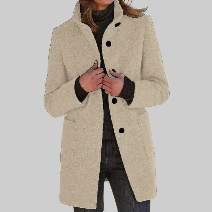 JANA | STiILNE TUULEKATE