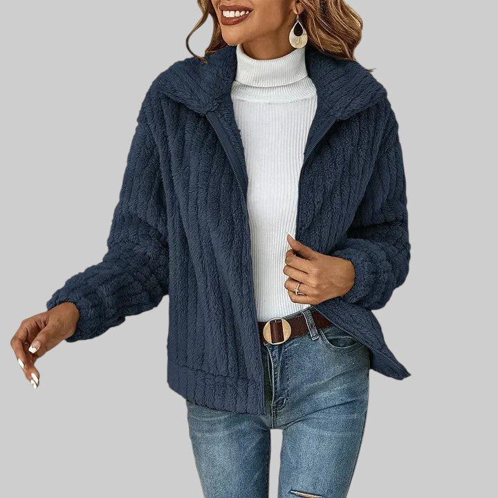 SLÁVKA | ELEGANTNE NAHKJOPE