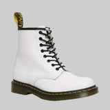 KVĚTA | KLASIKALISED SAAPAD