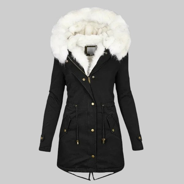 LENKA | TALVEKATE KUNSTLIKUST KARVAST VOODERDATUD