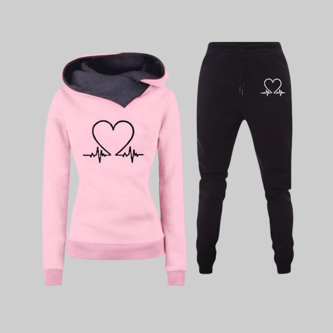 RENÁTA | MUGAV VABA AJA RIIETUS