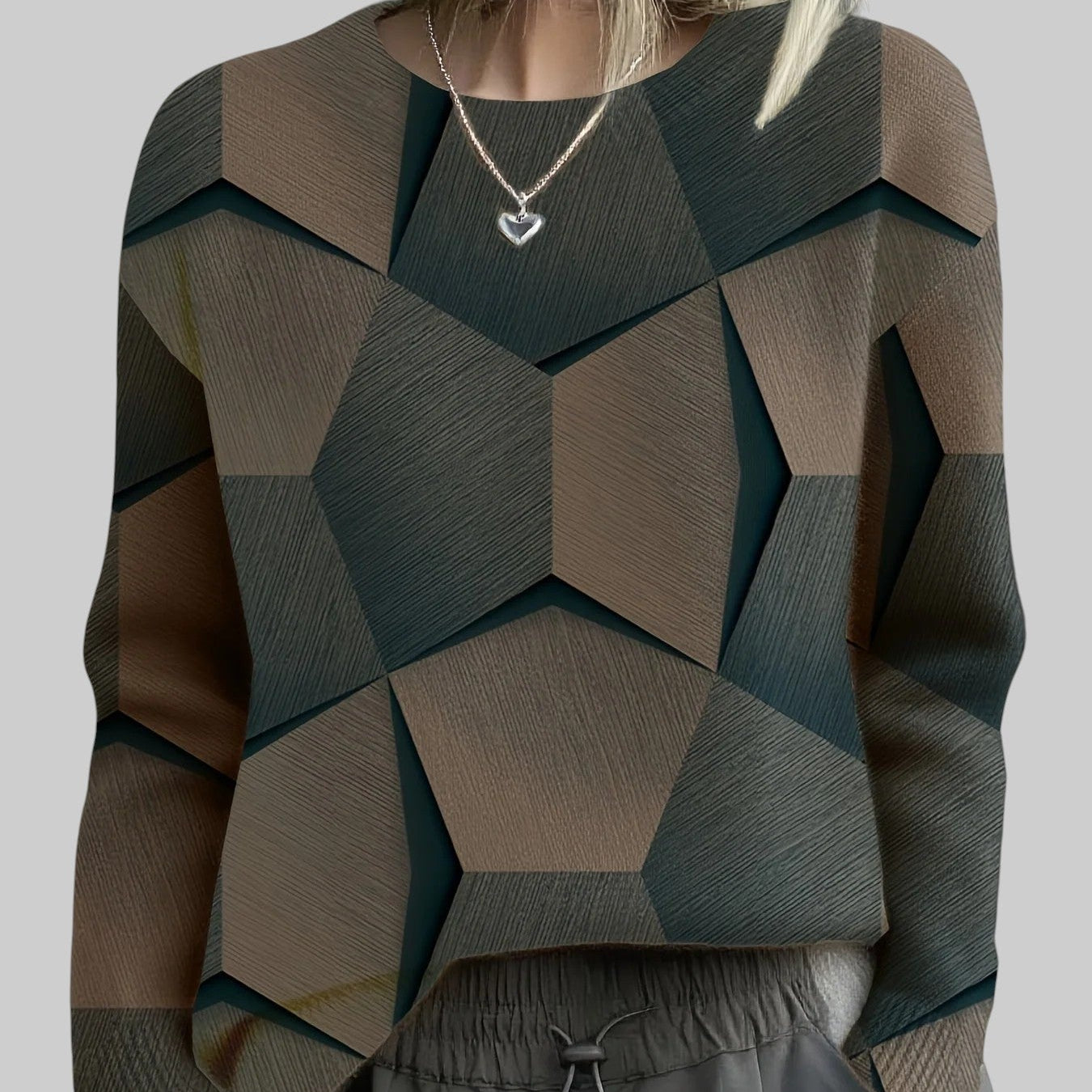 RADKA | KUDUMI GEOMEETRILISE KIRJAGA SVIITER