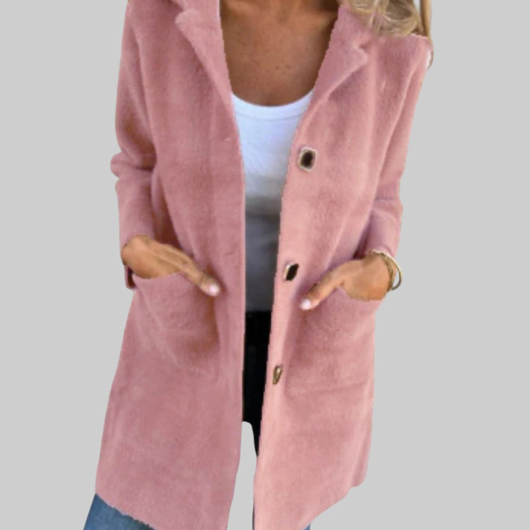 VINETA | NAISTE PIKK KAPUUT NUPPUDES JA TASKUTEGA