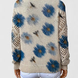 ZUZANA | ELEGANTNE LILLEMUSTRIGA KAMPSUN