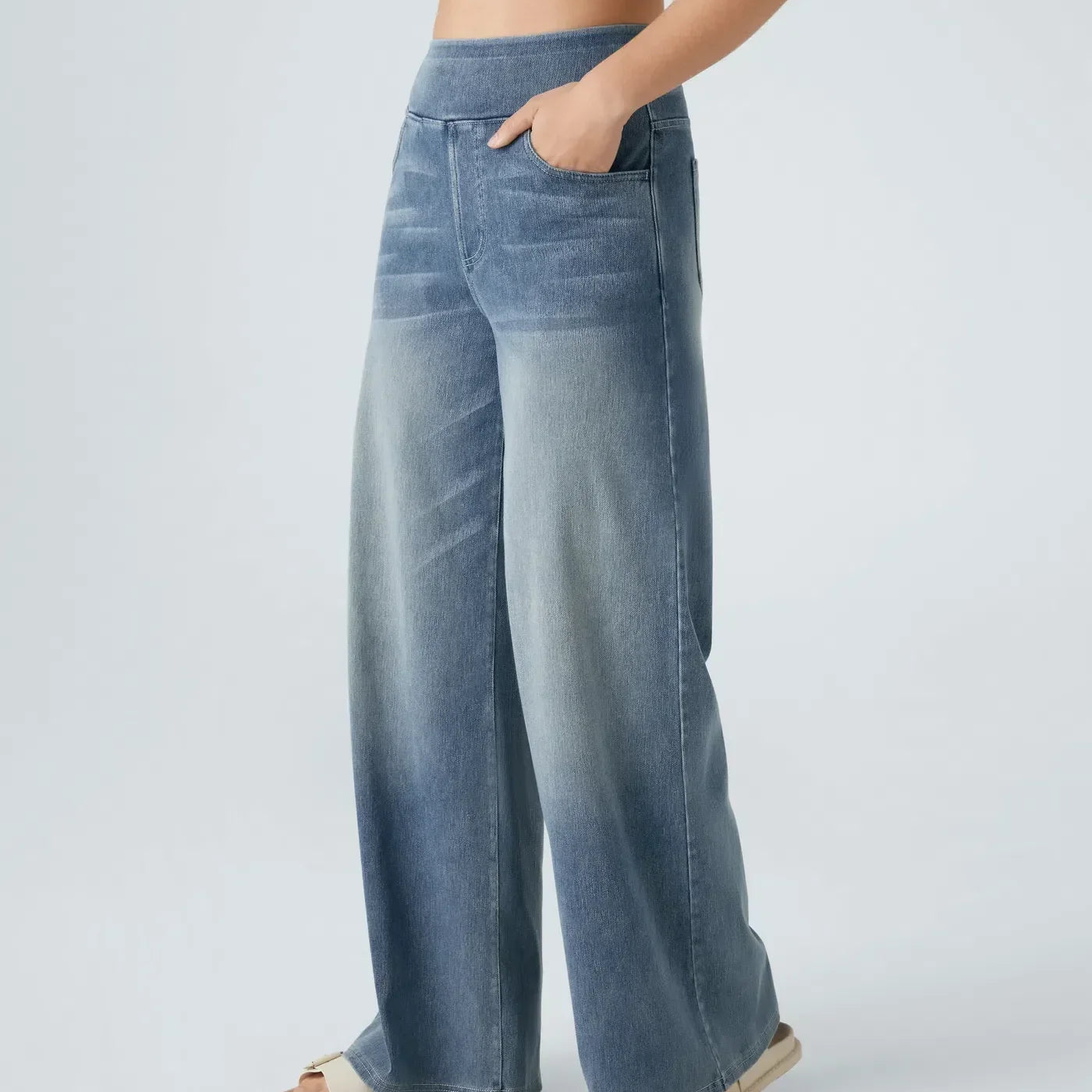 EVA | MUGAVAD JA PAINDLIKUD PÜKSID KÕRGE VÖÖGA