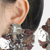 KÕRVARÕNGAD KUI KIRKA LILLEKUJU