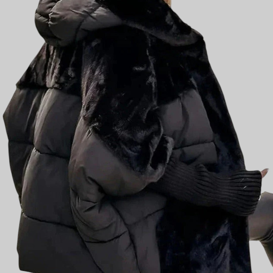 DAGMARA | SOE SULGEPÜKS KAPUUTIGA