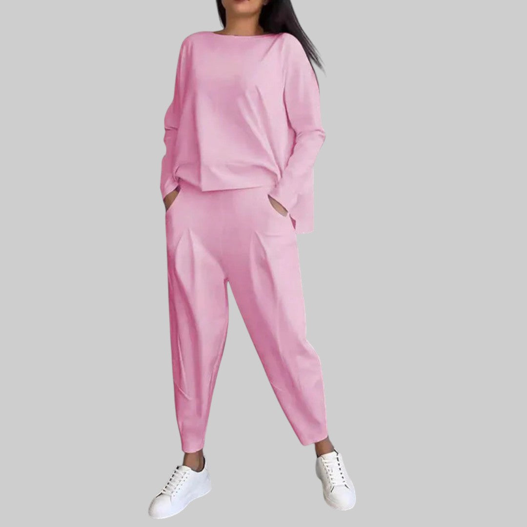 BOHDANA | KAKS OSALISEGA KOMPLEKT PIKADE VARRUKATE JA ÜMARATE KAELUSEGA