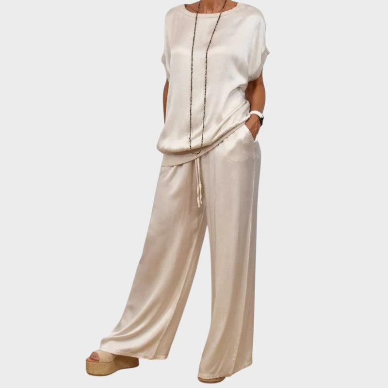 LUVA – ELEGANTNE KAKS OSALINE KOMPLEKT